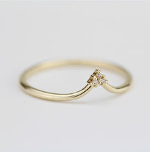 Load image into Gallery viewer, V shape wedding band, simple wedding band, curved band | R213WD