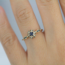 Load image into Gallery viewer, Round halo engagement ring, black diamond ring  | R 341BD - NOOI JEWELRY