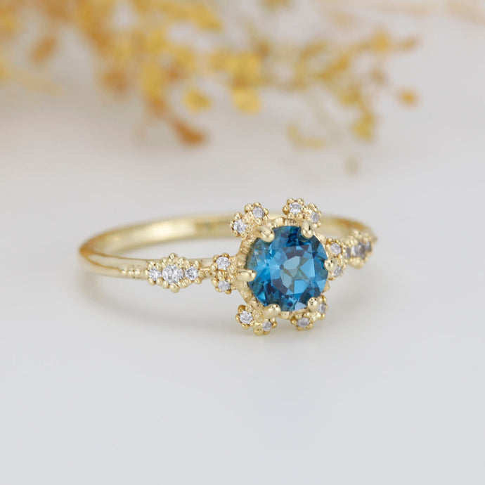 Vintage engagement ring art deco London blue topaz and diamond ring | R343LBT - NOOI JEWELRY
