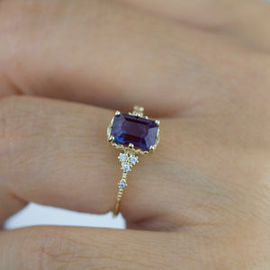 Emerald cut alexandrite ring, alexandrite engagement ring, engagement ring alexandrite | R348ALEX