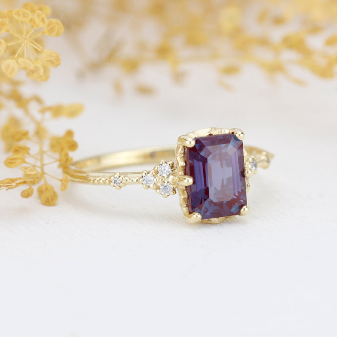 Emerald cut alexandrite ring, alexandrite engagement ring, engagement ring alexandrite | R348ALEX
