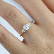 Load image into Gallery viewer, Moissanite engagement ring, round moissanite engagement ring, moissanite ring gold, engagement ring moissanite vintage unique R280MOIS