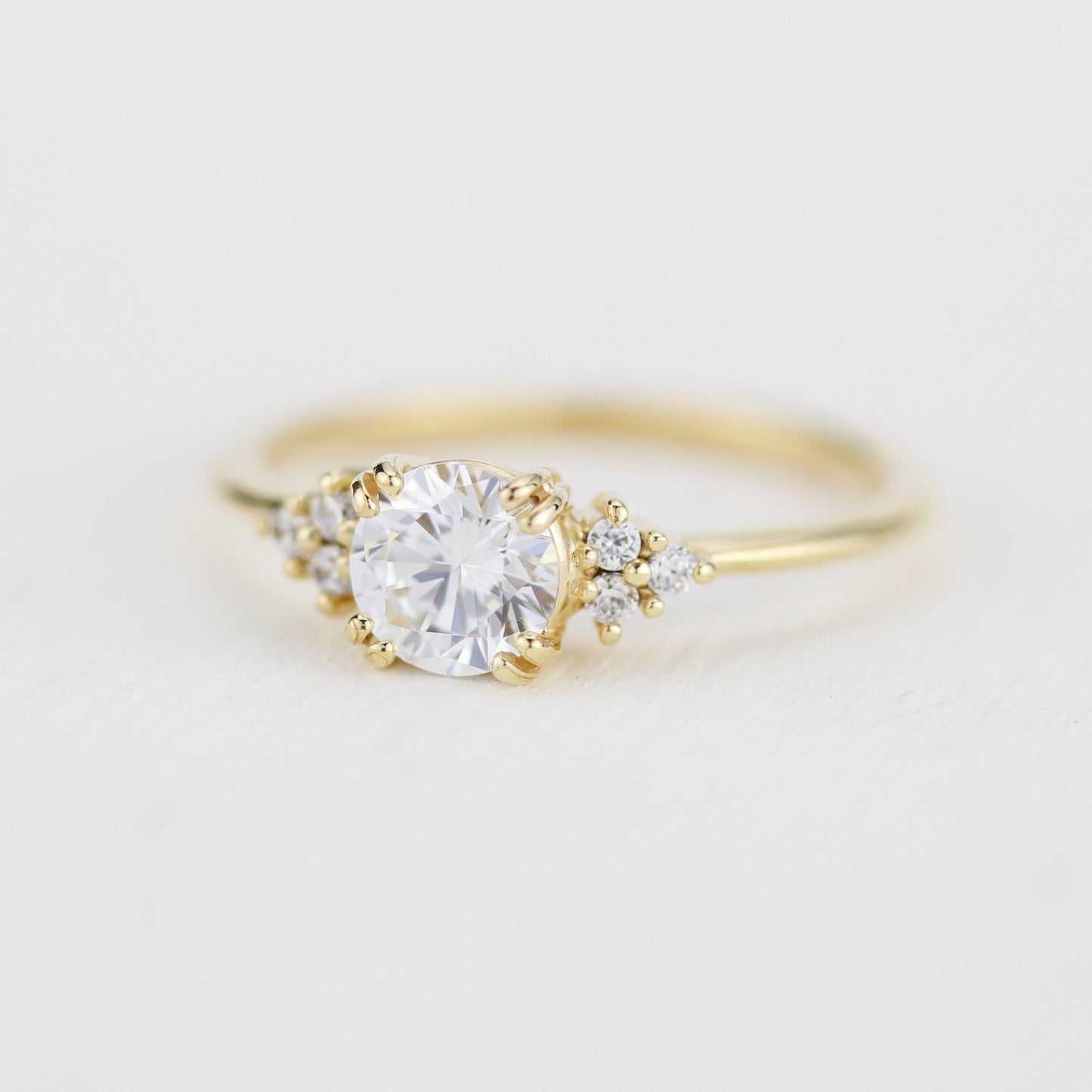 Moissanite engagement ring, round moissanite engagement ring, moissanite ring gold, engagement ring moissanite vintage unique R280MOIS