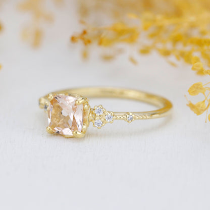 simple ring unique, champagne morganite, cushion cut ring, morganite and gold, ring unique simple | R353MO