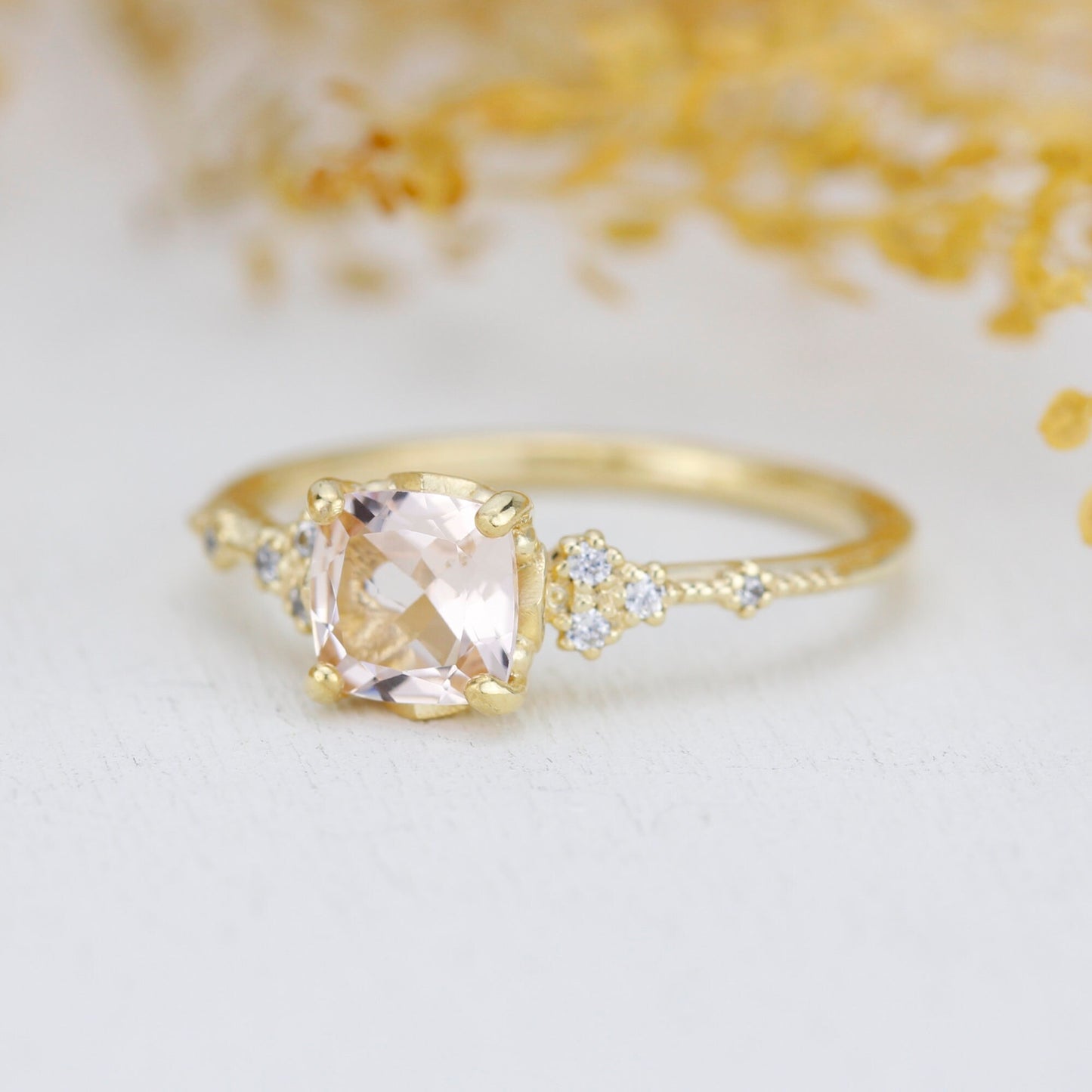 simple ring unique, champagne morganite, cushion cut ring, morganite and gold, ring unique simple | R353MO
