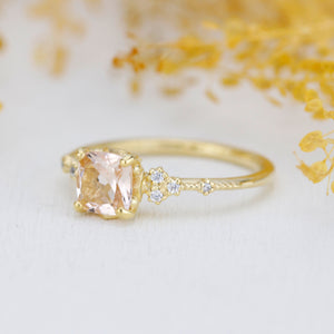 simple ring unique, champagne morganite, cushion cut ring, morganite and gold, ring unique simple | R353MO