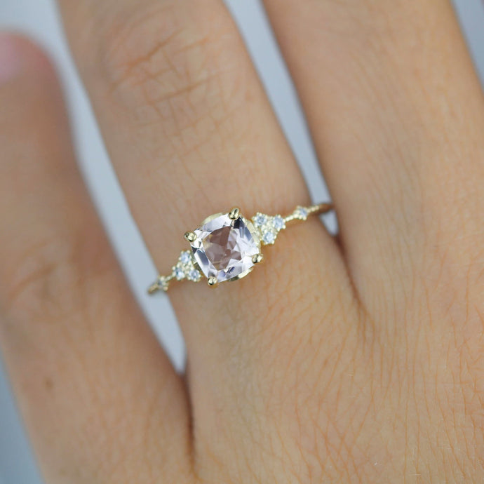 simple ring unique, champagne morganite, cushion cut ring, morganite and gold, ring unique simple | R353MO