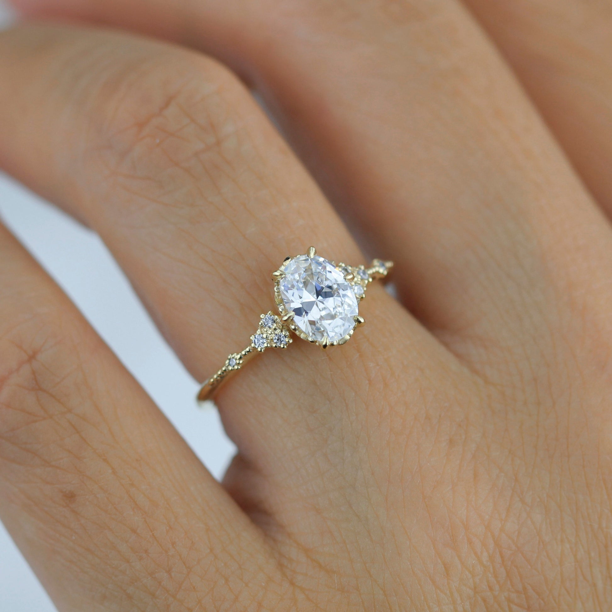 oval ring moissanite, oval moissanite and diamond ring, moissanite and diamond engagement ring |R349MOIS