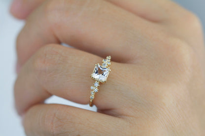 Engagement ring white topaz and diamond, simple cluster ring, cluster ring princess cut, unique delicate ring | R 340WT