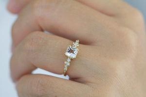 Engagement ring white topaz and diamond, simple cluster ring, cluster ring princess cut, unique delicate ring | R 340WT