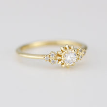 Load image into Gallery viewer, Sunflower ring diamond, seven stone engagement ring, vintage inspired engagement ring, classic ring diamond | R 258 sunflower7