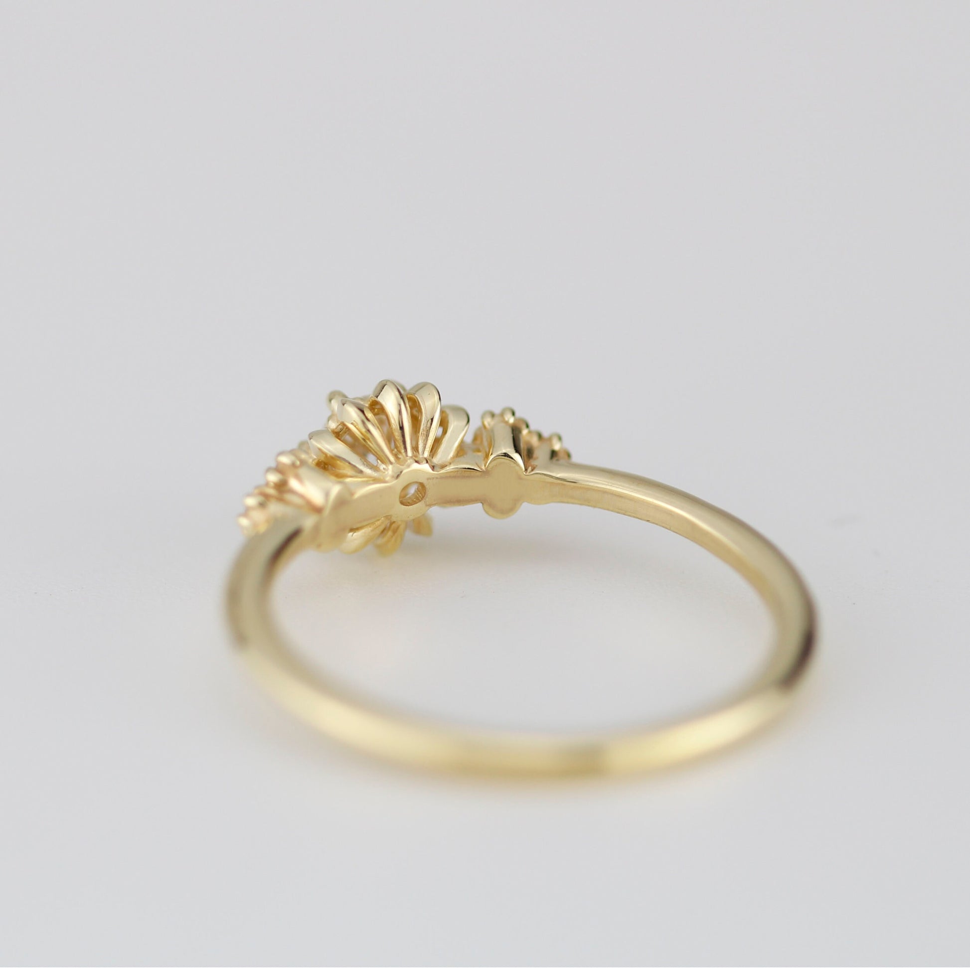 Sunflower ring diamond, seven stone engagement ring, vintage inspired engagement ring, classic ring diamond | R 258 sunflower7