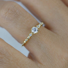 Load image into Gallery viewer, Nature inspired leaf diamond ring, dainty leaf diamond ring | R 360WD