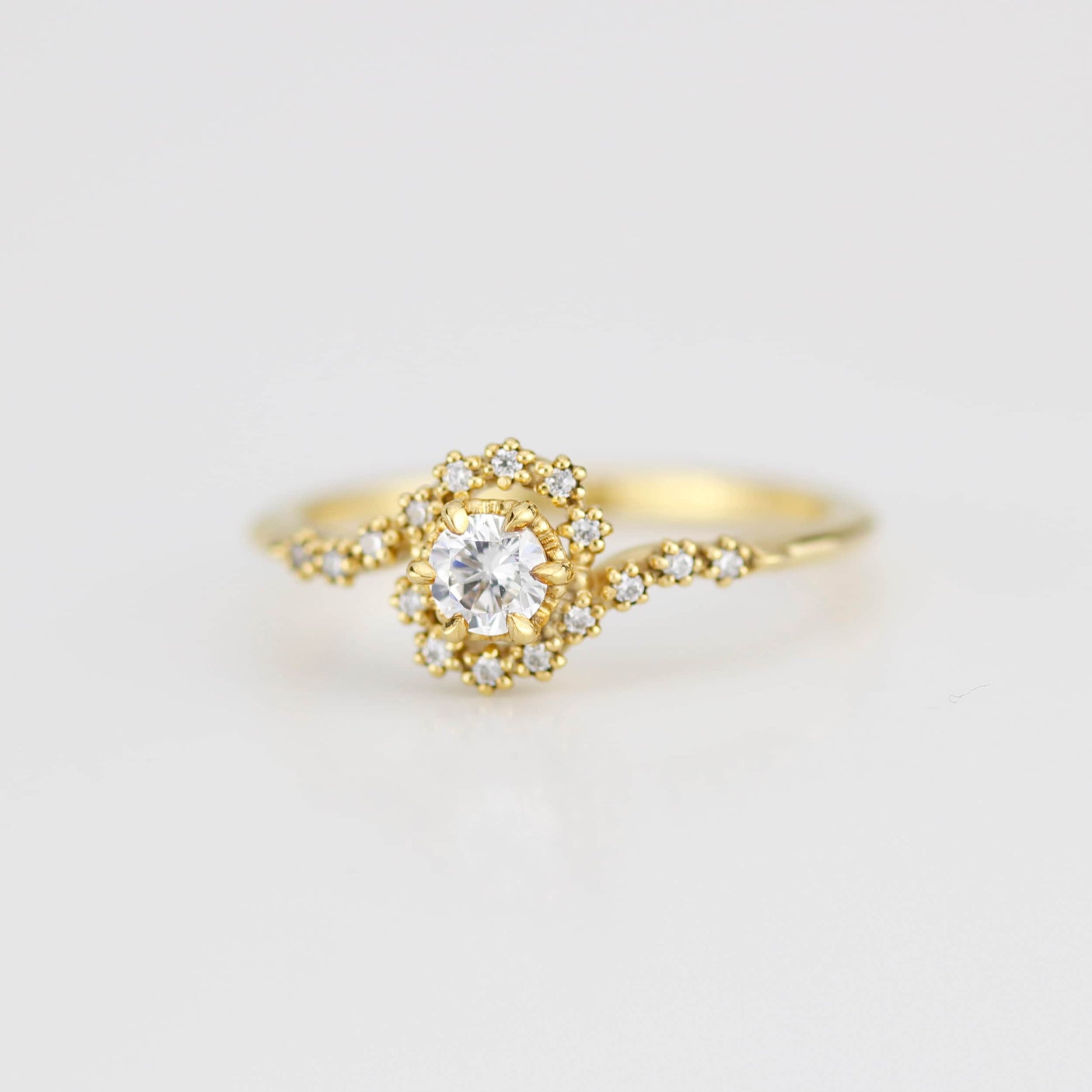 Bypass diamond ring, twisted diamond ring, swirl ring, toi et moi ring, bypass engagement ring, boho diamond ring | R 362WD