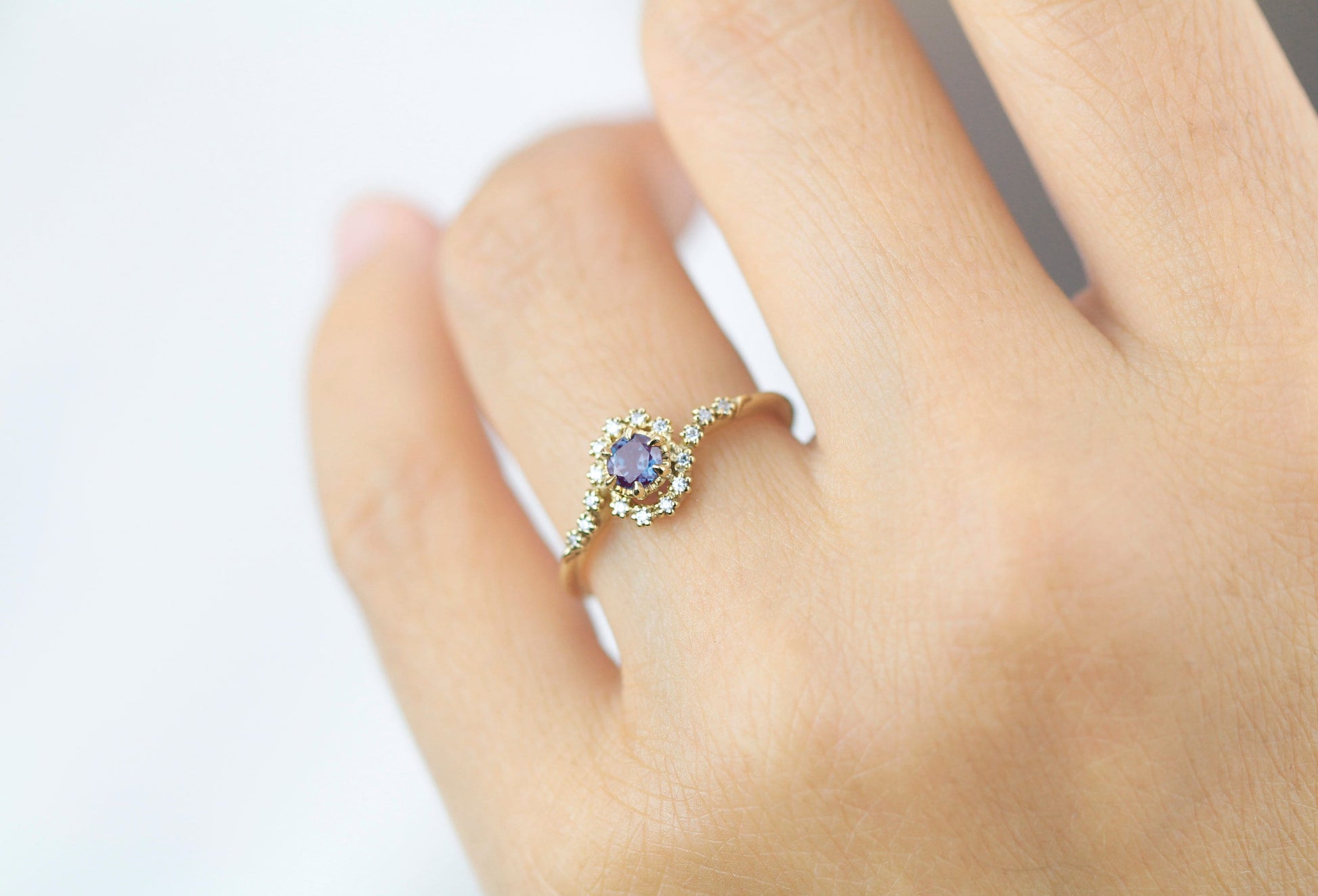 Bypass Alexandrite and diamond ring, twisted diamond ring, swirl ring, toi et moi ring, bypass engagement ring | R 362ALEX