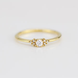 Simple diamond ring, petite diamond ring, cluster diamond ring | R 337WD