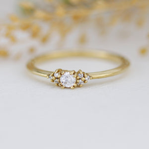 Simple diamond ring, petite diamond ring, cluster diamond ring | R 337WD