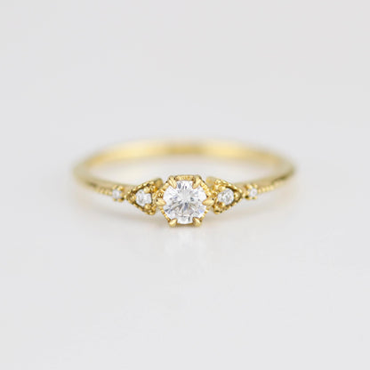 Round diamond engagement ring, geometric ring, minimalist ring, 18k diamond ring | R 367WD