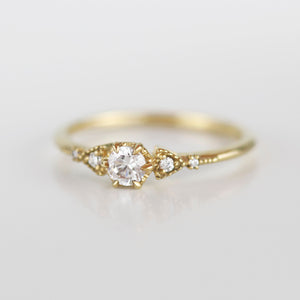 Round diamond engagement ring, geometric ring, minimalist ring, 18k diamond ring | R 367WD