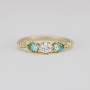 Elegant Diamond and Apatite Pear Ring in 18k Gold, simple engagement ring vintage, three stone diamond ring |R 374 Apatite