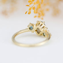 Load image into Gallery viewer, Oval Labradorite and london blue topaz engagement Ring| R 376 LAB LBT