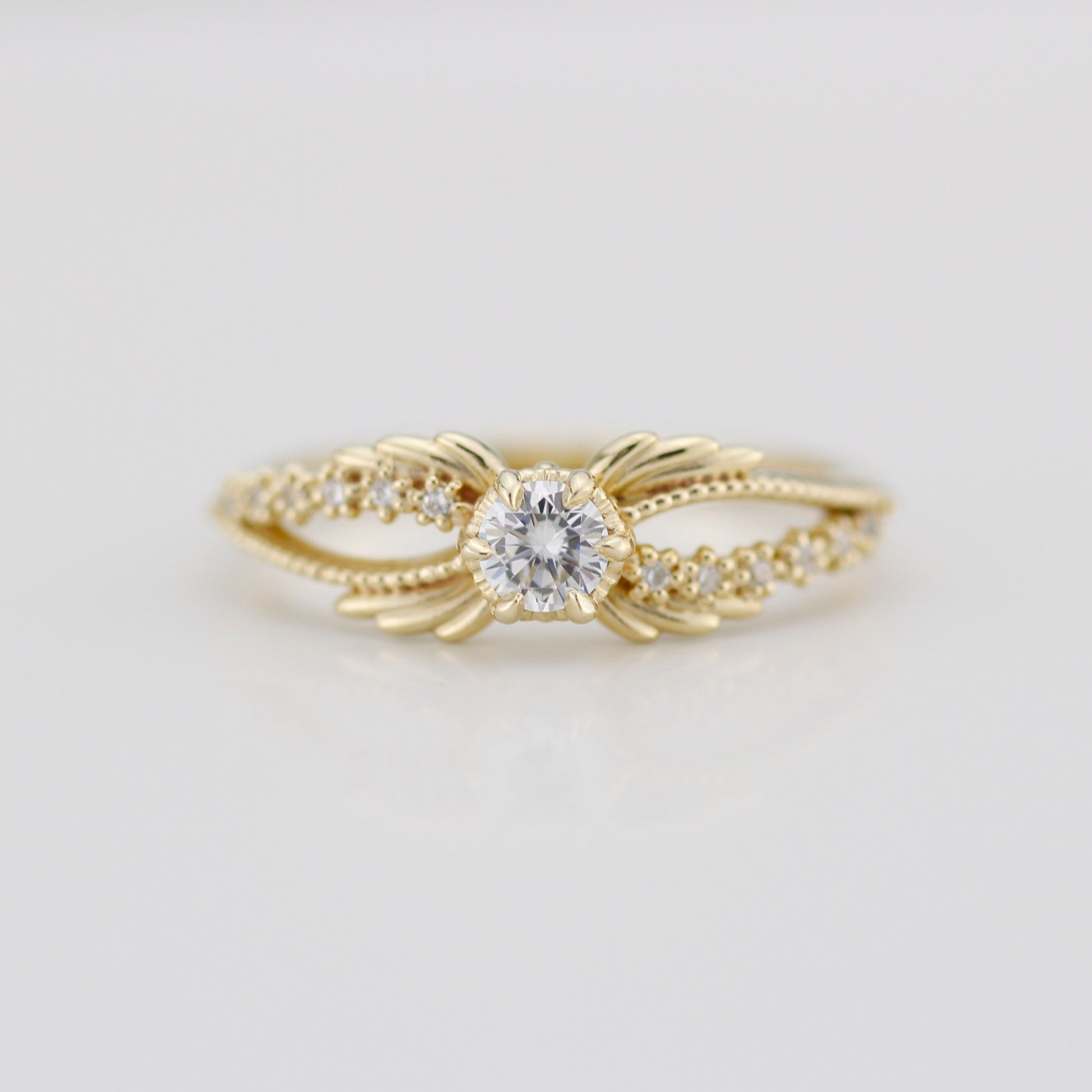 Gold ring with diamonds, Crossover Ring, 18k diamond engagement ring, modern ring, vintage style ring