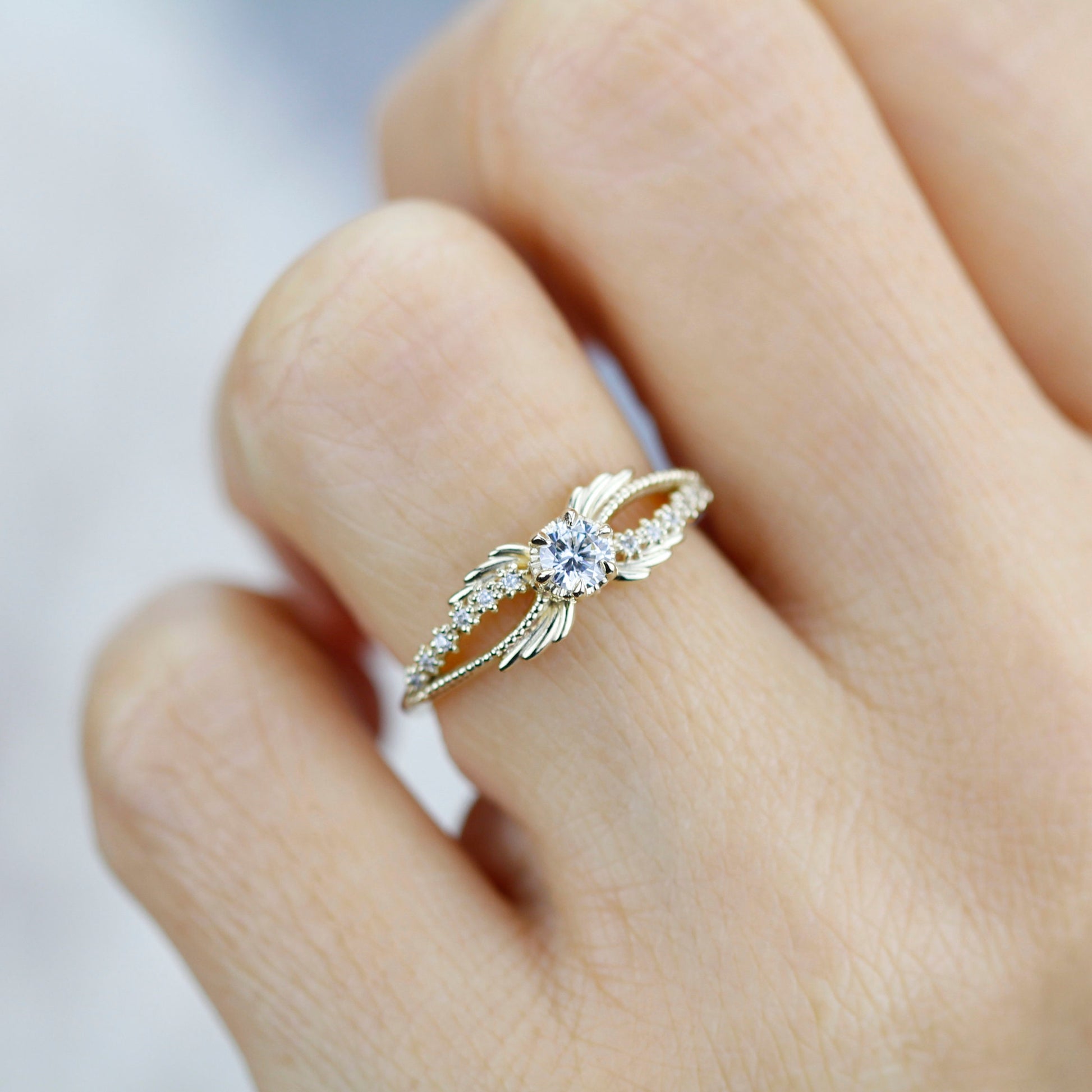 Gold ring with diamonds, Crossover Ring, 18k diamond engagement ring, modern ring, vintage style ring