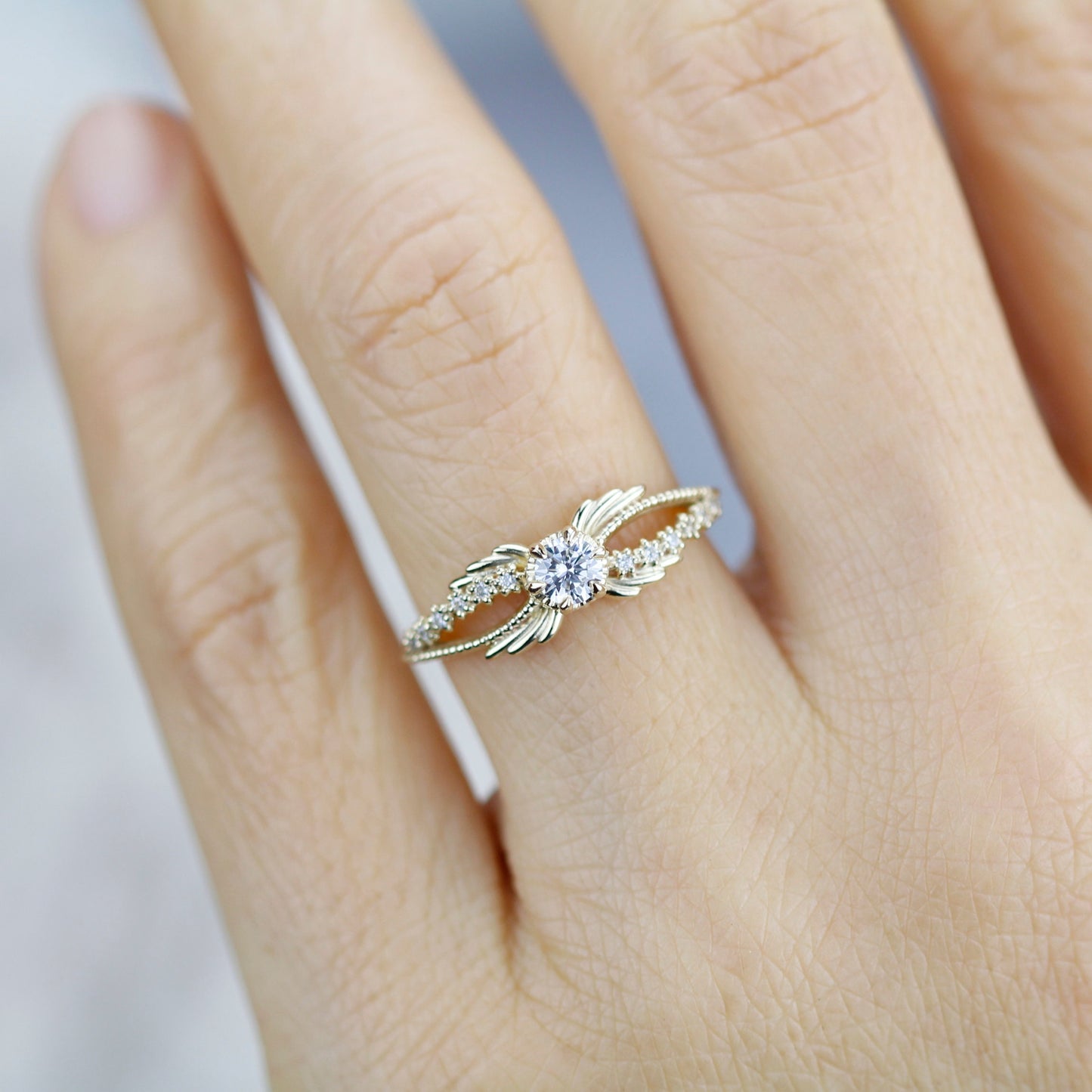 Gold ring with diamonds, Crossover Ring, 18k diamond engagement ring, modern ring, vintage style ring
