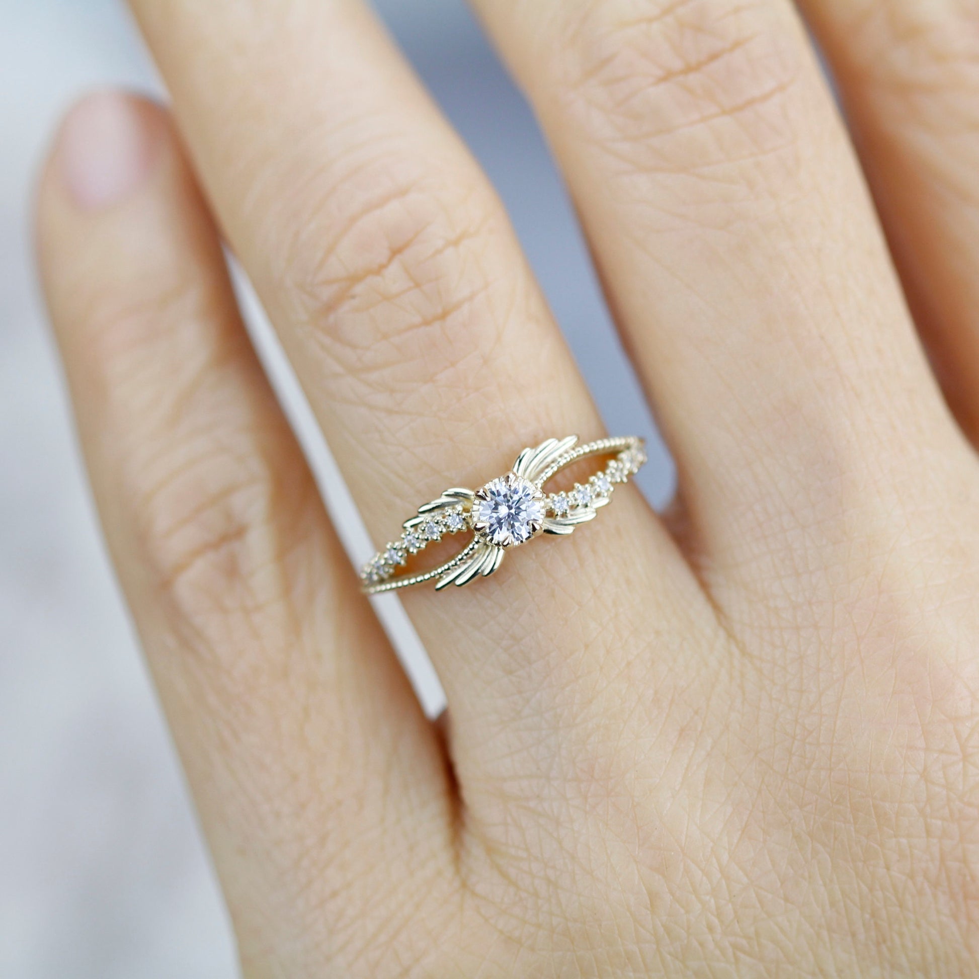 Gold ring with diamonds, Crossover Ring, 18k diamond engagement ring, modern ring, vintage style ring