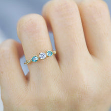 Load image into Gallery viewer, Elegant Diamond and Apatite Pear Ring in 18k Gold, simple engagement ring vintage, three stone diamond ring |R 374 Apatite